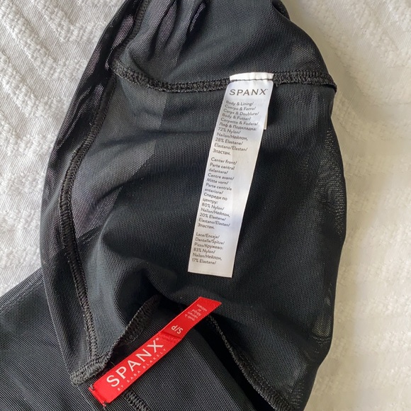 Body & Lining - Picture 5 of 5